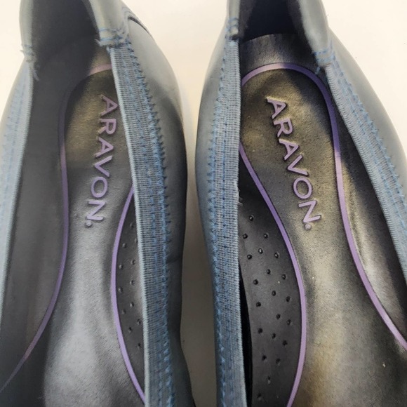 Aravon Womens Andrea Blue Leather Ballet Flats Slip On Shoes 6.5 B Arch Support - Picture 3 of 9